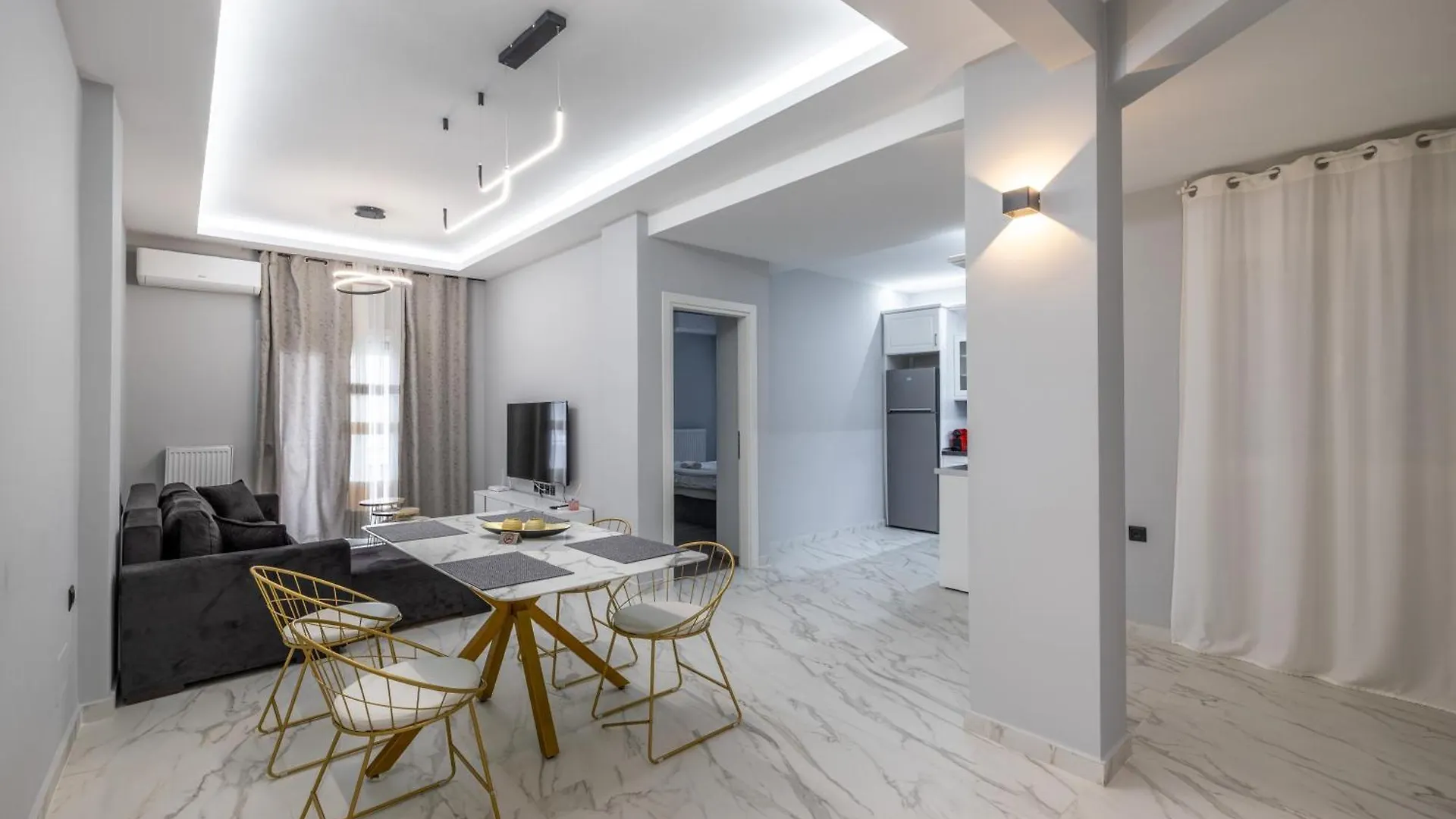Db Premium Stay Apartments #Two Bedroom 塞萨洛尼基 0*,  希腊